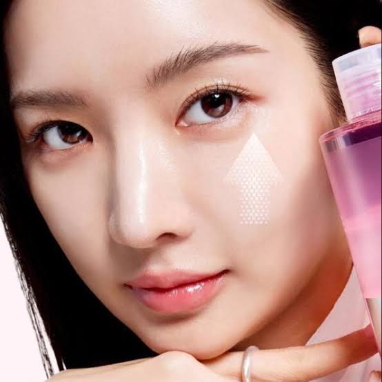 Anua Niacinamide 5+ TXA Brightening Booster Toner 250ml
