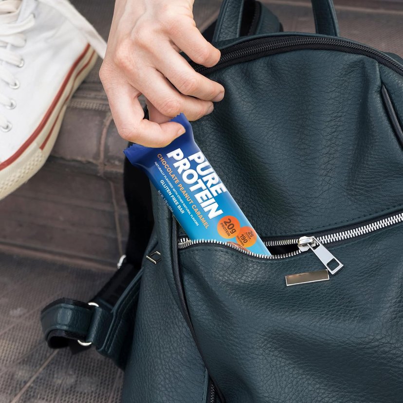 Pure Protein Bar Chocolate Peanut Caramel, High Protein, Low Sugar Snack , Gluten-Free Fuel On the Go 50g -Box of 6