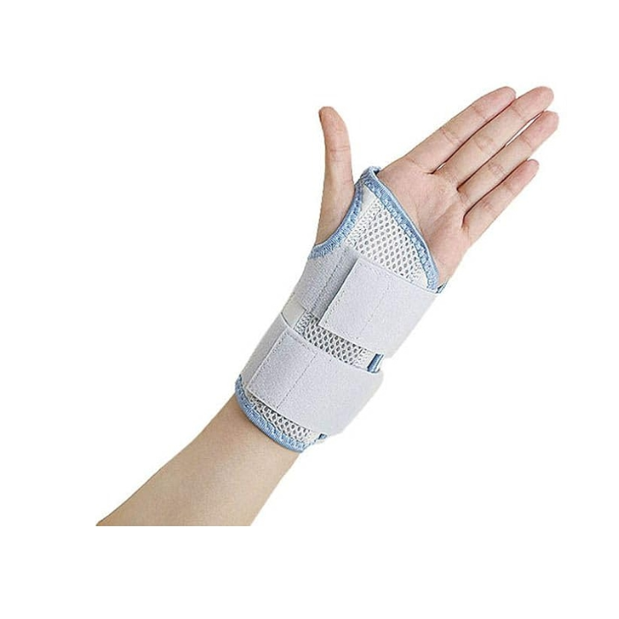 Wellcare Wrist Splint Left Medium Size